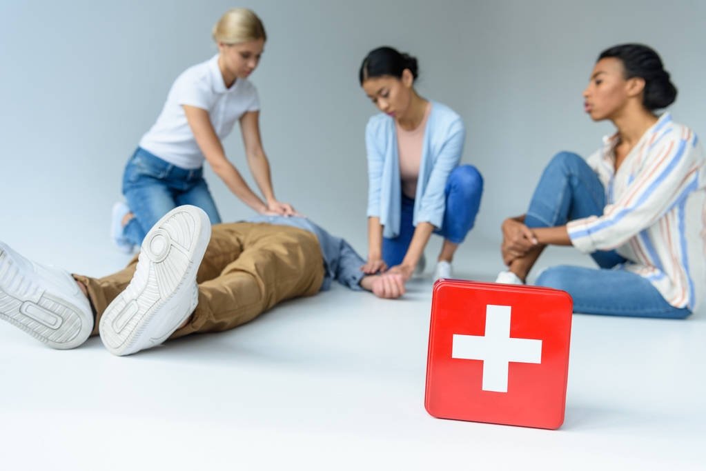 Everyday Scenarios Where First Aid Matters