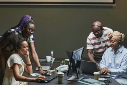 A Guide to Choosing a Degree Program for a Future in Community Work