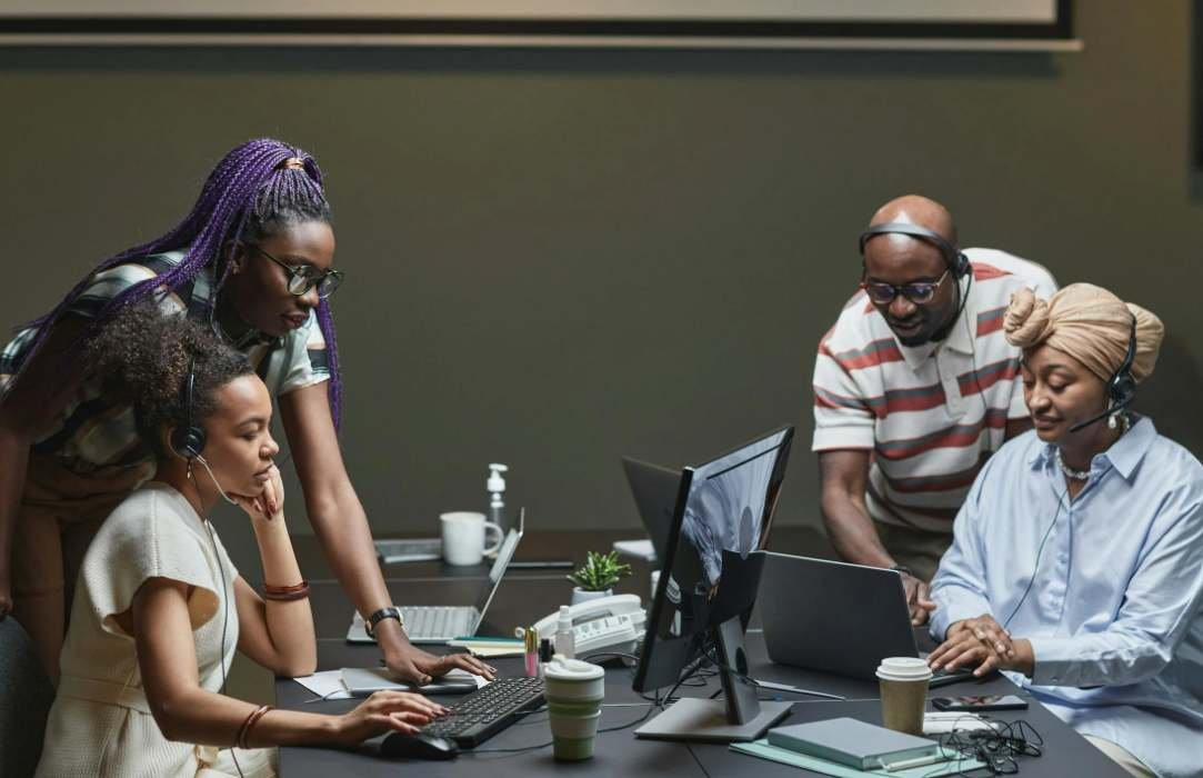 A Guide to Choosing a Degree Program for a Future in Community Work