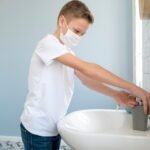 How to Teach Kids to Wipe Properly in 2026: Parents' Guide