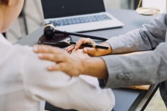 What to Look for When Choosing a Personal Injury Lawyer