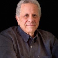 Dr. Daniel H. Angres