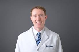 Dr. Julian Ngo